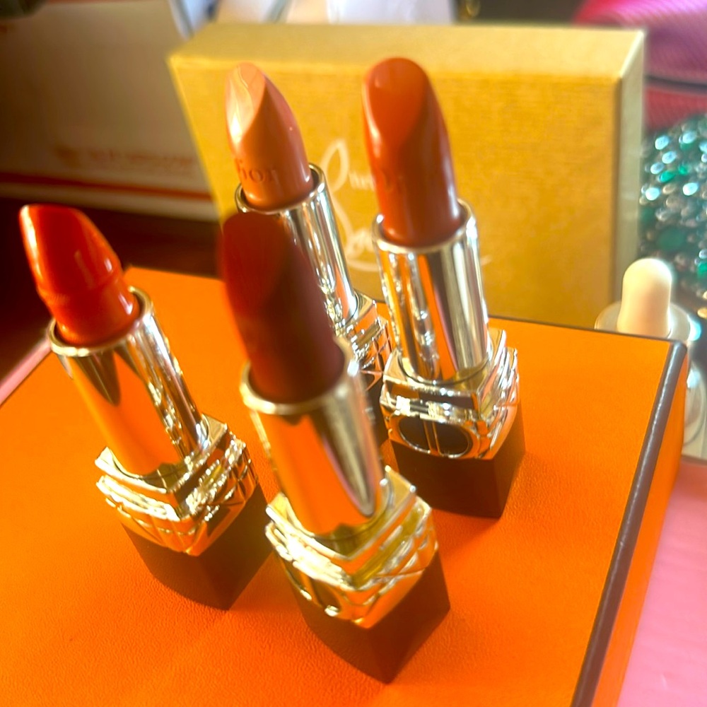 Lips 4